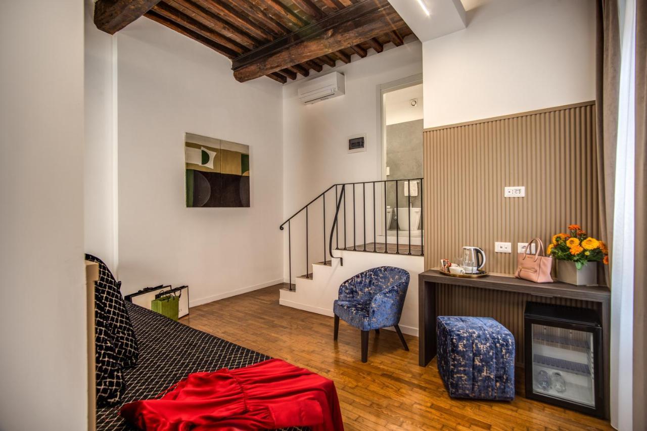Little Queen Rooms * Roma