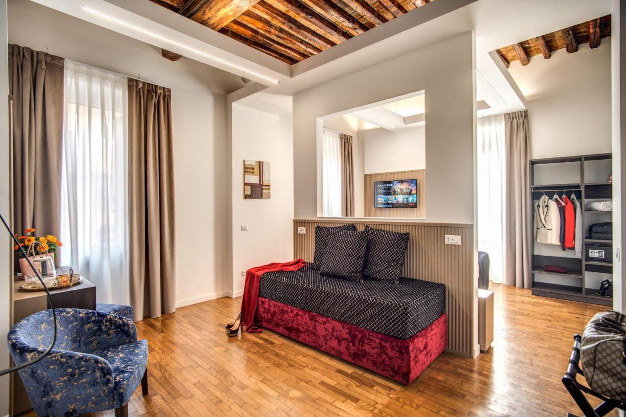Little Queen Rooms Roma